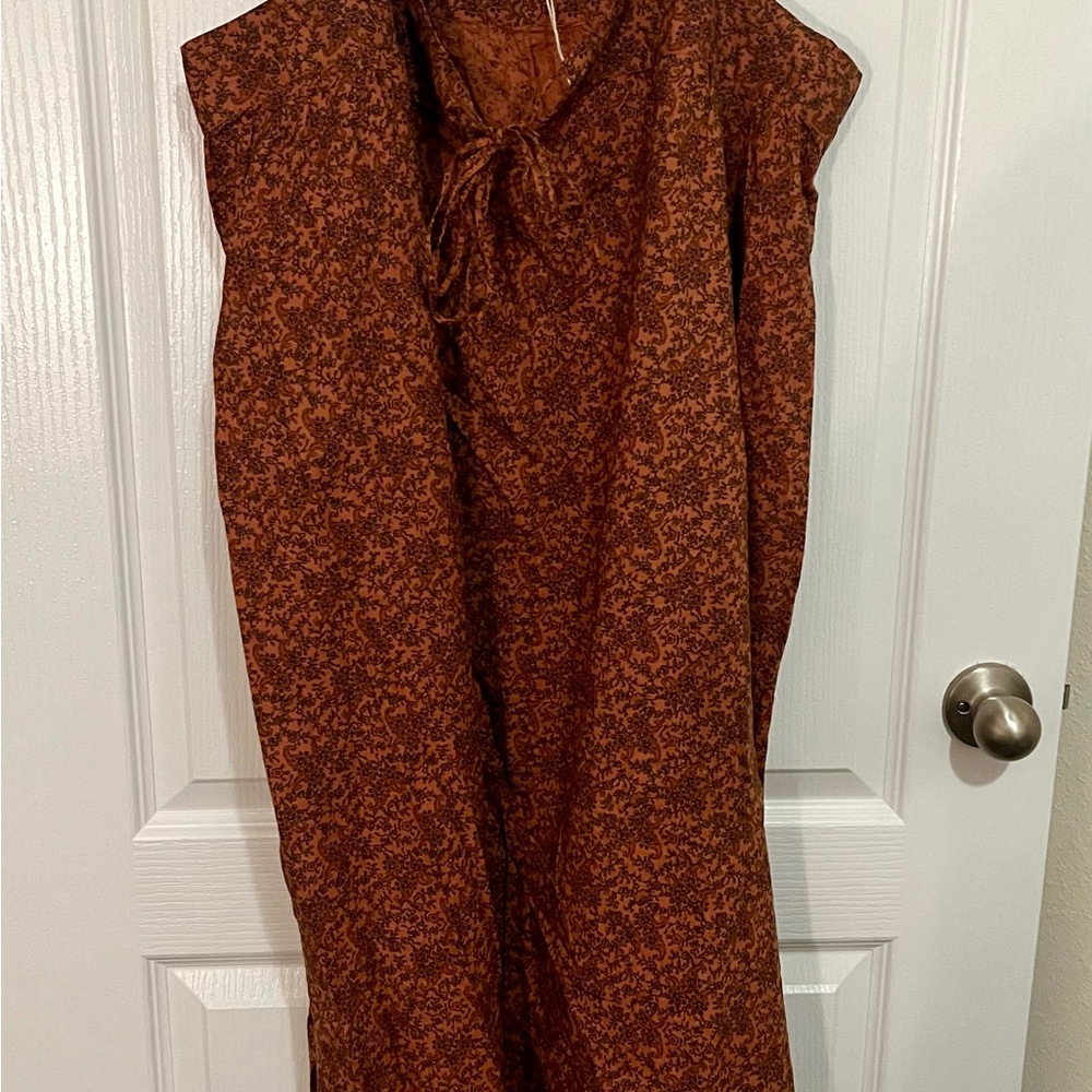 New Natural Life Brown Floral Dress with pockets Large/XLarge size